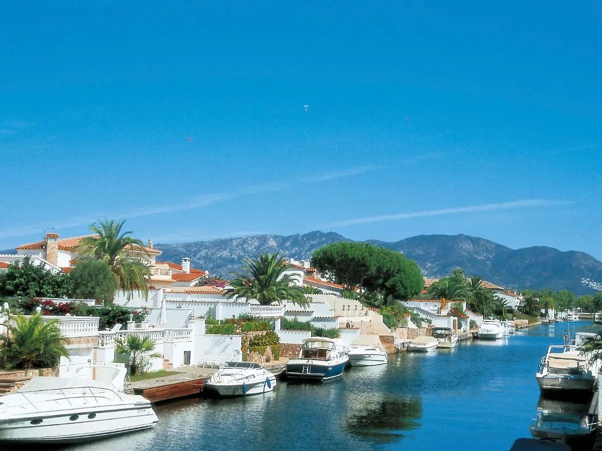 Holiday Home Louise By Interhome Empuriabrava