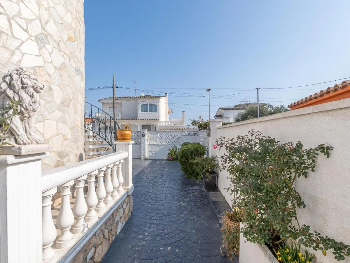Holiday Home Louise By Interhome Empuriabrava